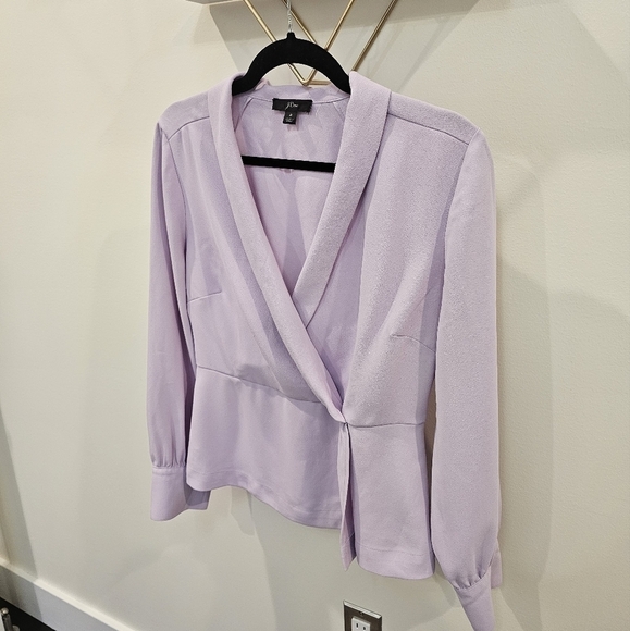 J. Crew Lilac Purple Drapey Faux Wrap Top 365 Crepe Fabric Size 8 - Picture 6 of 16
